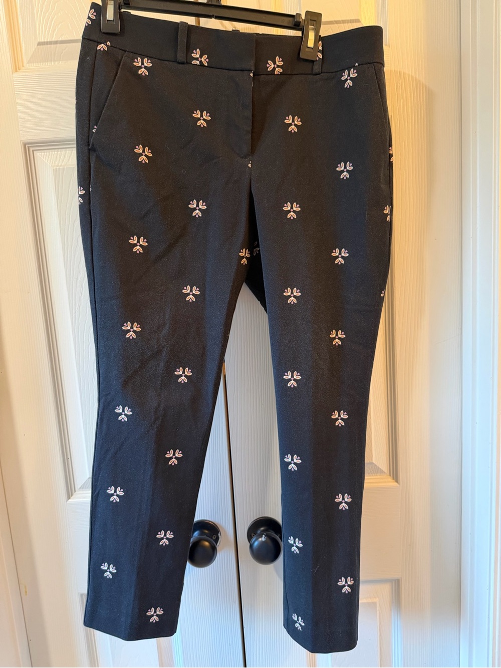 Loft Cropped Black Ankle Pants with Pink Motifs size 10